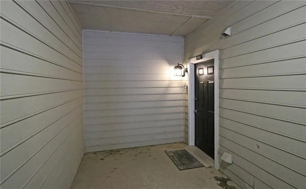 1250 Parkwood Circle Se Unit 2002, Atlanta, Georgia 30339, 1 Bedroom Bedrooms, ,1 BathroomBathrooms,Residential,Sold,1250 Parkwood Circle Se Unit 2002,6054603