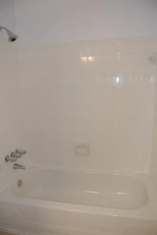 6900 Ne Roswell Road Ne Unit N3, Atlanta, Georgia 30328, 2 Bedrooms Bedrooms, ,2 BathroomsBathrooms,Residential,Sold,6900 Ne Roswell Road Ne Unit N3,6524789