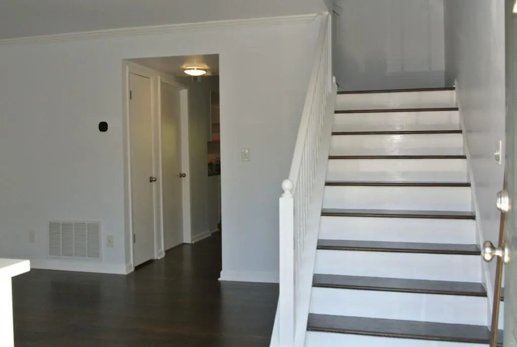 6900 Ne Roswell Road Ne Unit N3, Atlanta, Georgia 30328, 2 Bedrooms Bedrooms, ,2 BathroomsBathrooms,Residential,Sold,6900 Ne Roswell Road Ne Unit N3,6524789