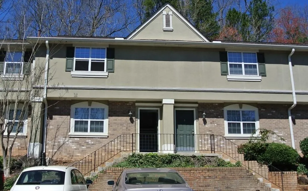 6900 Ne Roswell Road Ne Unit N3, Atlanta, Georgia 30328, 2 Bedrooms Bedrooms, ,2 BathroomsBathrooms,Residential,Sold,6900 Ne Roswell Road Ne Unit N3,6524789