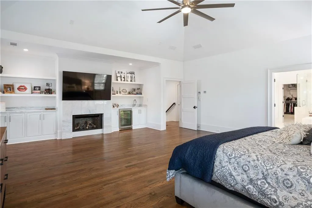 5720 Riverside Drive, Atlanta, Georgia 30327, 7 Bedrooms Bedrooms, ,7 BathroomsBathrooms,Residential,Sold,5720 Riverside Drive,6826879