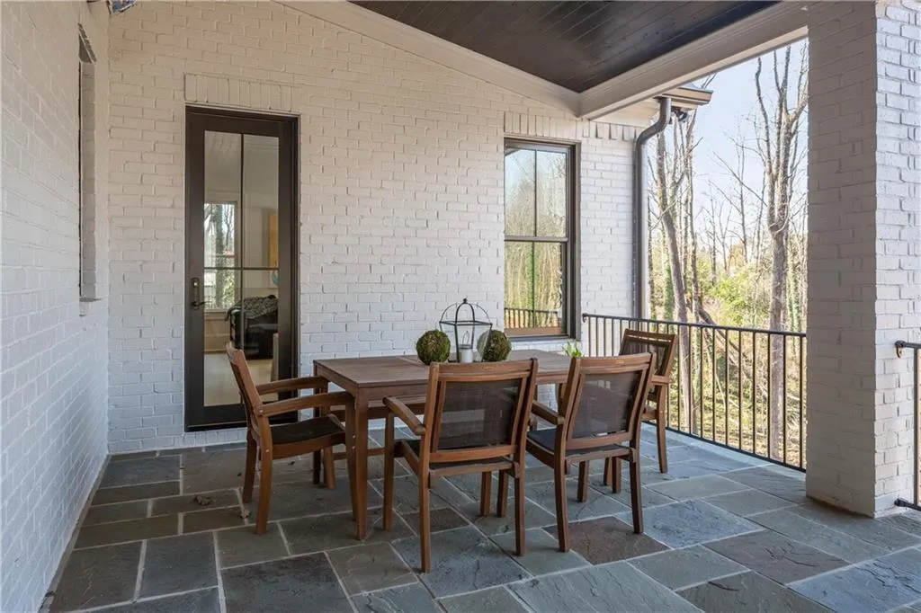 5720 Riverside Drive, Atlanta, Georgia 30327, 7 Bedrooms Bedrooms, ,7 BathroomsBathrooms,Residential,Sold,5720 Riverside Drive,6826879