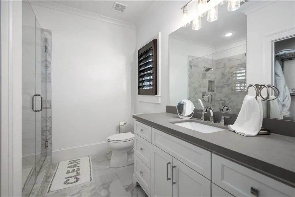 5720 Riverside Drive, Atlanta, Georgia 30327, 7 Bedrooms Bedrooms, ,7 BathroomsBathrooms,Residential,Sold,5720 Riverside Drive,6826879