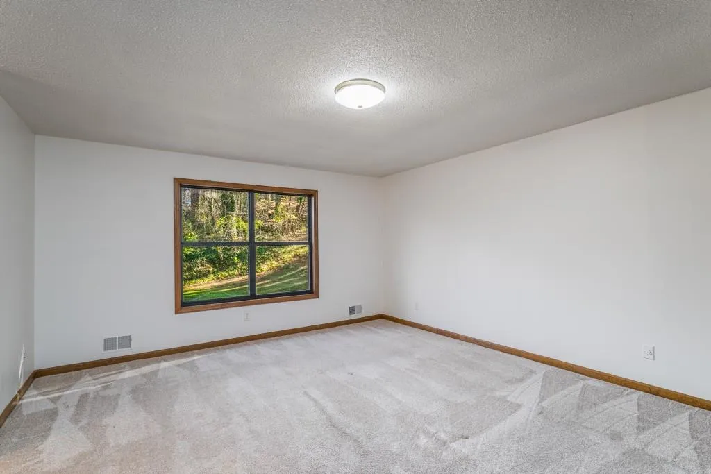 360 W Spalding Drive, Atlanta, Georgia 30328, 3 Bedrooms Bedrooms, ,2 BathroomsBathrooms,Residential,Sold,360 W Spalding Drive,7542239