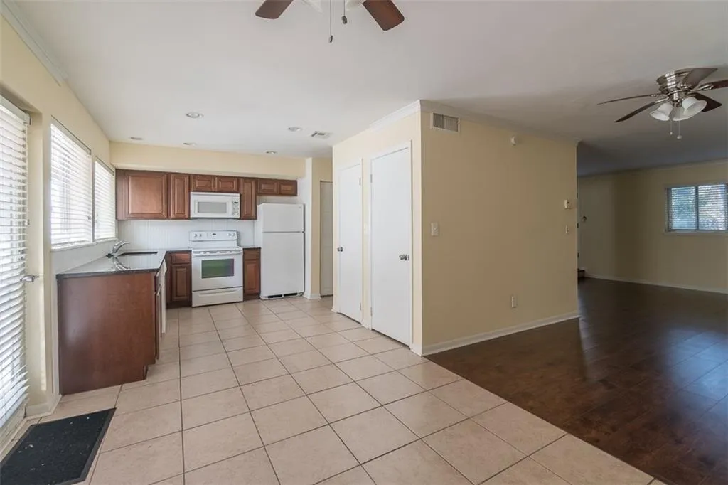 7316 Cardigan Circle, Sandy Springs, Georgia 30328, 3 Bedrooms Bedrooms, ,2 BathroomsBathrooms,Residential,Sold,7316 Cardigan Circle,5935757