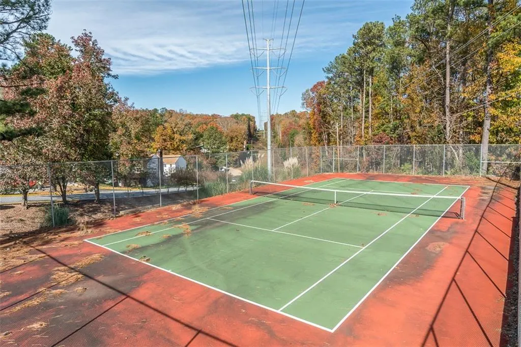 7316 Cardigan Circle, Sandy Springs, Georgia 30328, 3 Bedrooms Bedrooms, ,2 BathroomsBathrooms,Residential,Sold,7316 Cardigan Circle,5935757