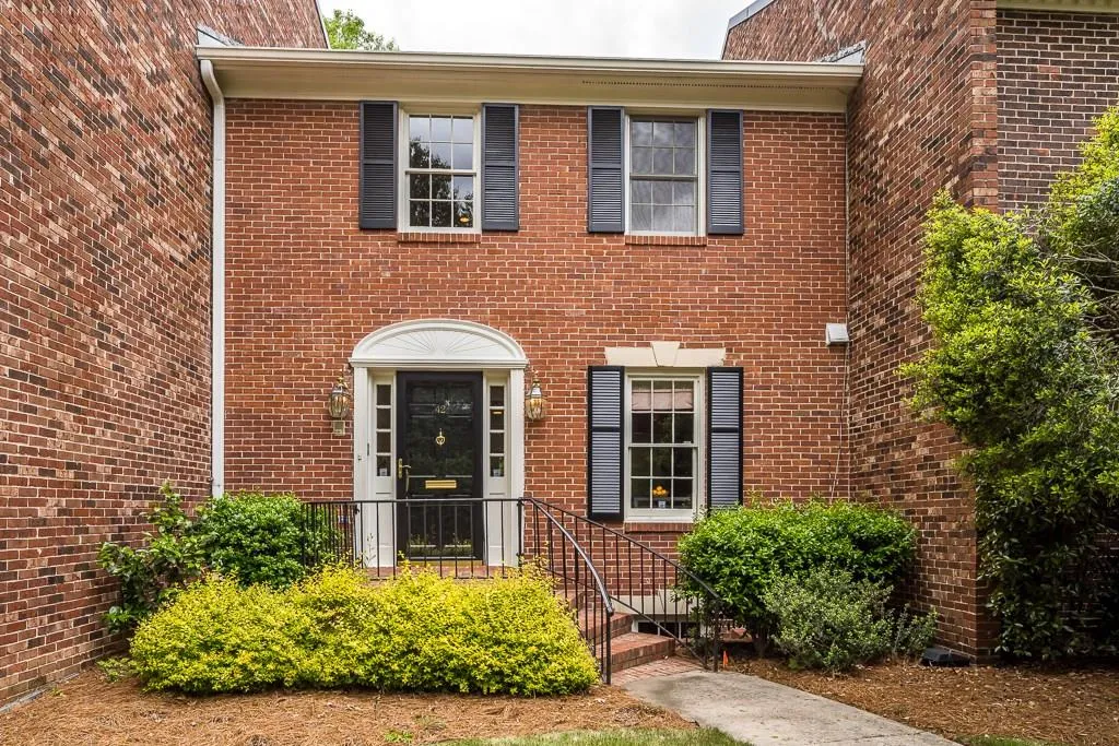 3050 Margaret Mitchell Drive Nw Unit 42, Atlanta, Georgia 30327, 3 Bedrooms Bedrooms, ,3 BathroomsBathrooms,Residential,Sold,3050 Margaret Mitchell Drive Nw Unit 42,6003002