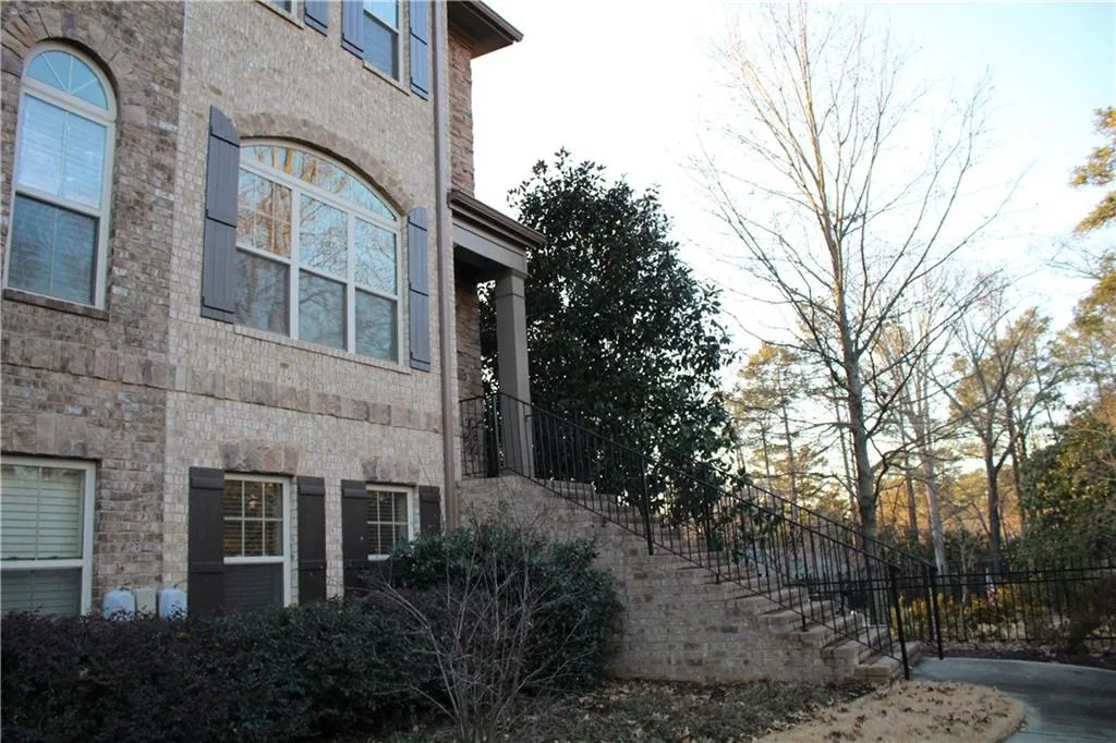 942 Telfair Close, Sandy Springs, Georgia 30350, 3 Bedrooms Bedrooms, ,3 BathroomsBathrooms,Residential,Sold,942 Telfair Close,5953594