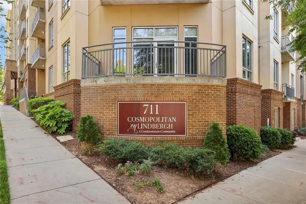711 Cosmopolitan Drive Ne Unit 523, Atlanta, Georgia 30324, 2 Bedrooms Bedrooms, ,2 BathroomsBathrooms,Residential,For Sale,711 Cosmopolitan Drive Ne Unit 523,7546733