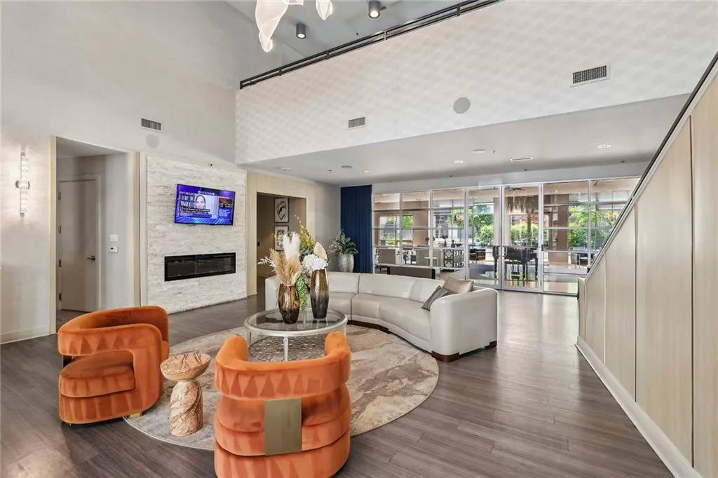 711 Cosmopolitan Drive Ne Unit 523, Atlanta, Georgia 30324, 2 Bedrooms Bedrooms, ,2 BathroomsBathrooms,Residential,For Sale,711 Cosmopolitan Drive Ne Unit 523,7546733