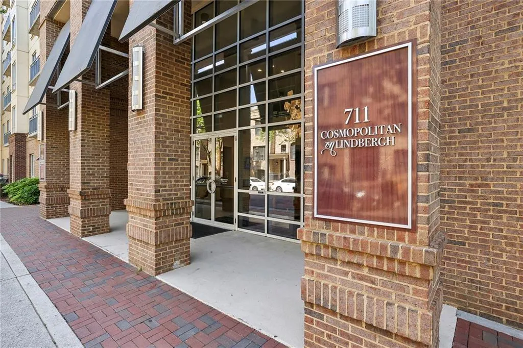 711 Cosmopolitan Drive Ne Unit 523, Atlanta, Georgia 30324, 2 Bedrooms Bedrooms, ,2 BathroomsBathrooms,Residential,For Sale,711 Cosmopolitan Drive Ne Unit 523,7546733