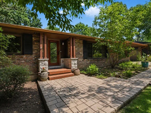 1275 Blueberry Trail, Decatur, Georgia 30033