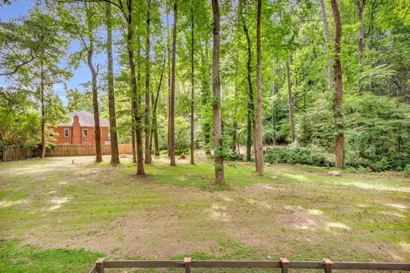 4536 Meadow Valley Drive Ne, Atlanta, Georgia 30342, 4 Bedrooms Bedrooms, ,3 BathroomsBathrooms,Residential,Sold,4536 Meadow Valley Drive Ne,7189822