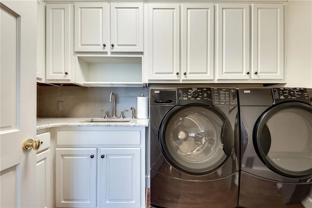 24 Ball Creek Hill, Atlanta, Georgia 30350, 4 Bedrooms Bedrooms, ,3 BathroomsBathrooms,Residential,Sold,24 Ball Creek Hill,7550638 24 Ball Creek Hill, Atlanta, Georgia 30350, 4 Bedrooms Bedrooms, ,3 BathroomsBathrooms,Residential,Sold,24 Ball Creek Hill,7550638