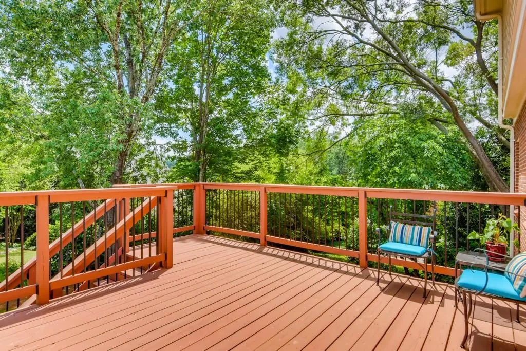 435 Tavern Circle, Sandy Springs, Georgia 30350, 4 Bedrooms Bedrooms, ,5 BathroomsBathrooms,Residential,Sold,435 Tavern Circle,6731877