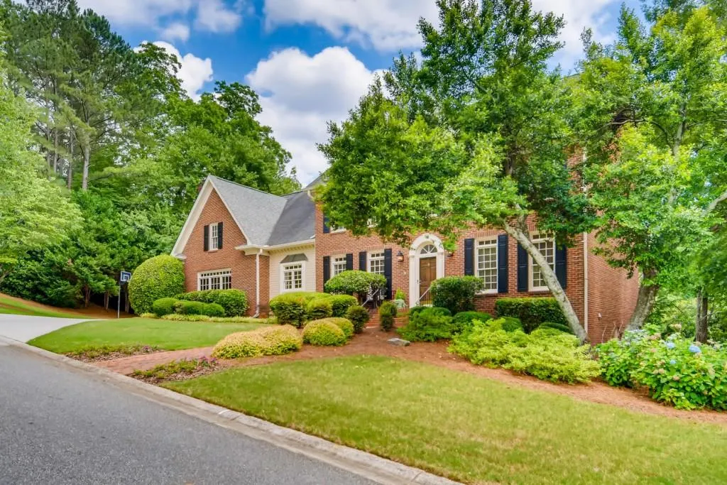 435 Tavern Circle, Sandy Springs, Georgia 30350, 4 Bedrooms Bedrooms, ,5 BathroomsBathrooms,Residential,Sold,435 Tavern Circle,6731877