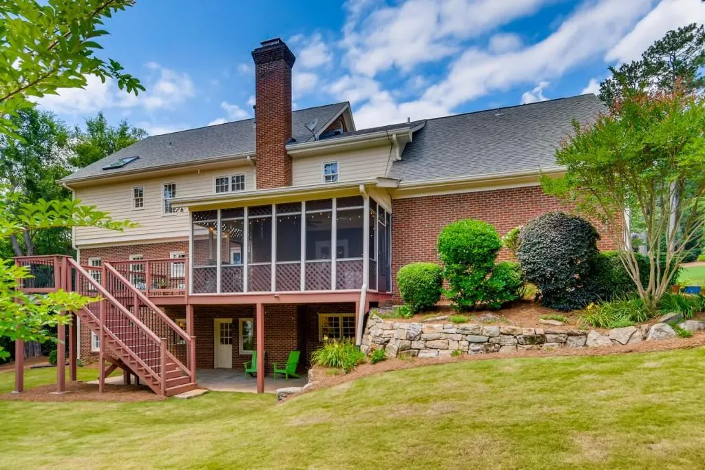 435 Tavern Circle, Sandy Springs, Georgia 30350, 4 Bedrooms Bedrooms, ,5 BathroomsBathrooms,Residential,Sold,435 Tavern Circle,6731877