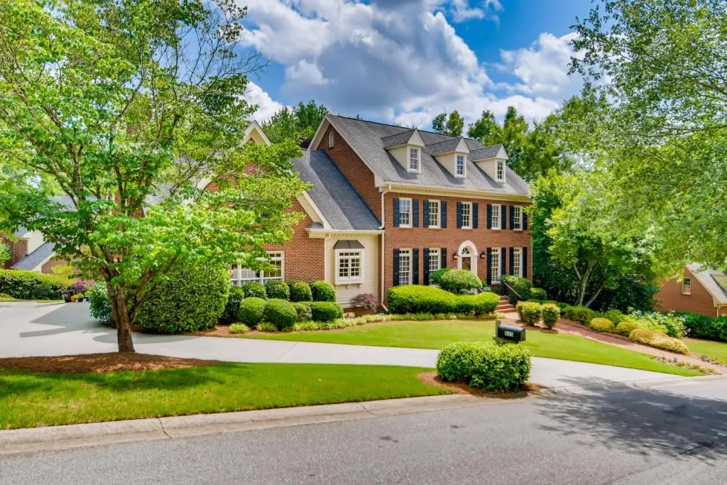 435 Tavern Circle, Sandy Springs, Georgia 30350, 4 Bedrooms Bedrooms, ,5 BathroomsBathrooms,Residential,Sold,435 Tavern Circle,6731877