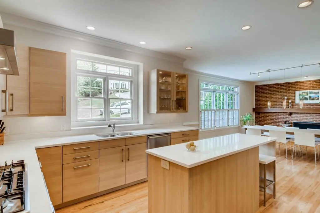 435 Tavern Circle, Sandy Springs, Georgia 30350, 4 Bedrooms Bedrooms, ,5 BathroomsBathrooms,Residential,Sold,435 Tavern Circle,6731877