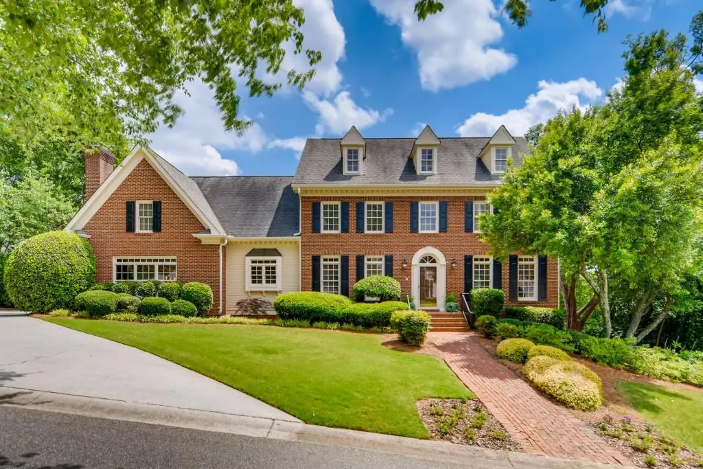 435 Tavern Circle, Sandy Springs, Georgia 30350, 4 Bedrooms Bedrooms, ,5 BathroomsBathrooms,Residential,Sold,435 Tavern Circle,6731877