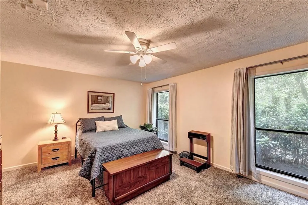 1310 Woodcliff Drive, Sandy Springs, Georgia 30350, 1 Bedroom Bedrooms, ,1 BathroomBathrooms,Residential,Sold,1310 Woodcliff Drive,7116022