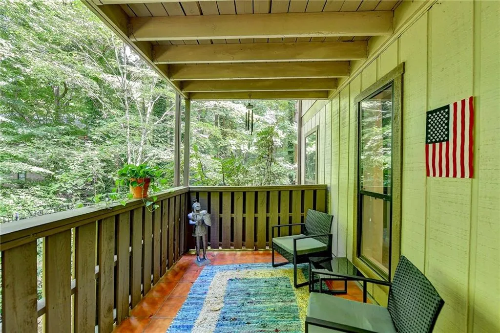 1310 Woodcliff Drive, Sandy Springs, Georgia 30350, 1 Bedroom Bedrooms, ,1 BathroomBathrooms,Residential,Sold,1310 Woodcliff Drive,7116022