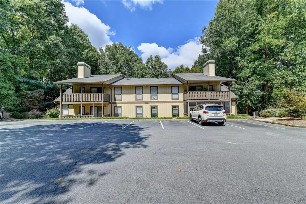 1310 Woodcliff Drive, Sandy Springs, Georgia 30350, 1 Bedroom Bedrooms, ,1 BathroomBathrooms,Residential,Sold,1310 Woodcliff Drive,7116022