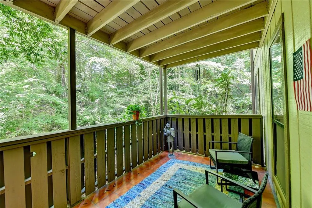 1310 Woodcliff Drive, Sandy Springs, Georgia 30350, 1 Bedroom Bedrooms, ,1 BathroomBathrooms,Residential,Sold,1310 Woodcliff Drive,7116022