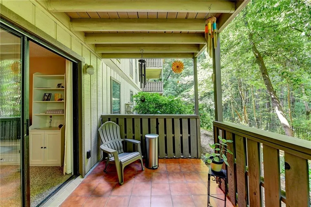 1310 Woodcliff Drive, Sandy Springs, Georgia 30350, 1 Bedroom Bedrooms, ,1 BathroomBathrooms,Residential,Sold,1310 Woodcliff Drive,7116022