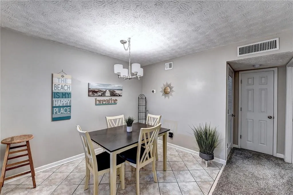 1310 Woodcliff Drive, Sandy Springs, Georgia 30350, 1 Bedroom Bedrooms, ,1 BathroomBathrooms,Residential,Sold,1310 Woodcliff Drive,7116022