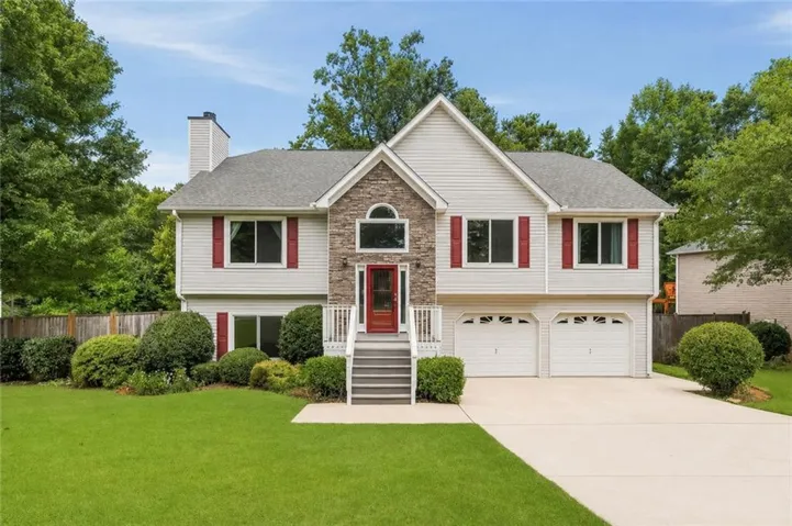 1045 Queensbury Run, Acworth, Georgia 30102