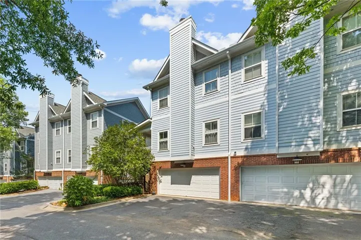 268 Carlyle Park Drive Ne, Atlanta, Georgia 30307