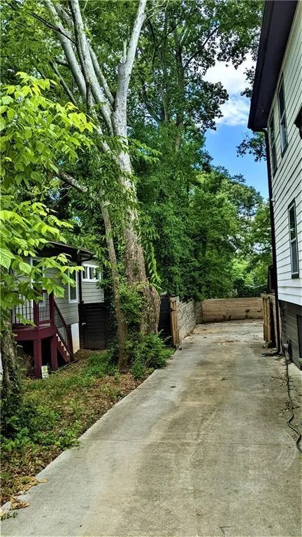 657 S Grand Avenue Nw, Atlanta, Georgia 30318, 3 Bedrooms Bedrooms, ,2 BathroomsBathrooms,Residential,For Sale,657 S Grand Avenue Nw,7525065