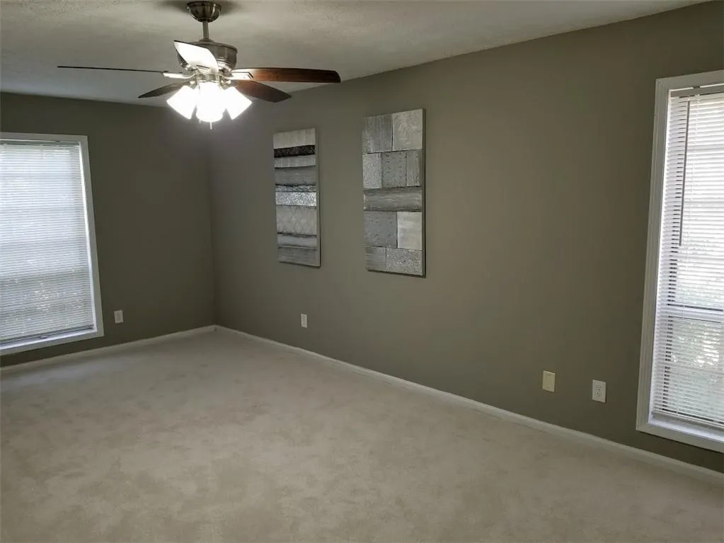 6851 Roswell Road Unit A24, Sandy Springs, Georgia 30328, 2 Bedrooms Bedrooms, ,2 BathroomsBathrooms,Residential,Sold,6851 Roswell Road Unit A24,6828378