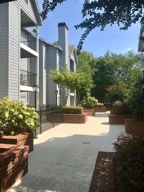 625 Granville Court Unit 625, Atlanta, Georgia 30328, 1 Bedroom Bedrooms, ,1 BathroomBathrooms,Residential,Sold,625 Granville Court Unit 625,6620805