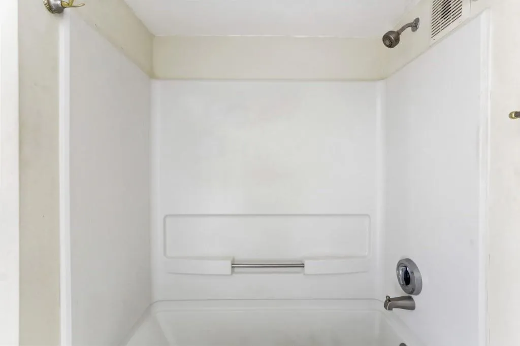 795 Hammond Drive Unit 1906, Atlanta, Georgia 30328, 2 Bedrooms Bedrooms, ,1 BathroomBathrooms,Residential,Sold,795 Hammond Drive Unit 1906,6876482