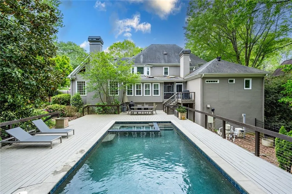 300 Sologne Court, Atlanta, Georgia 30327, 6 Bedrooms Bedrooms, ,5 BathroomsBathrooms,Residential,Sold,300 Sologne Court,7433237