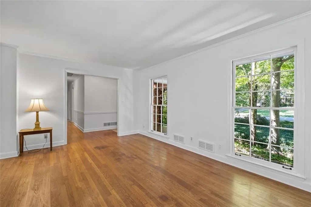 5805 Brookgreen Road, Atlanta, Georgia 30328, 3 Bedrooms Bedrooms, ,2 BathroomsBathrooms,Residential,Sold,5805 Brookgreen Road,7121707