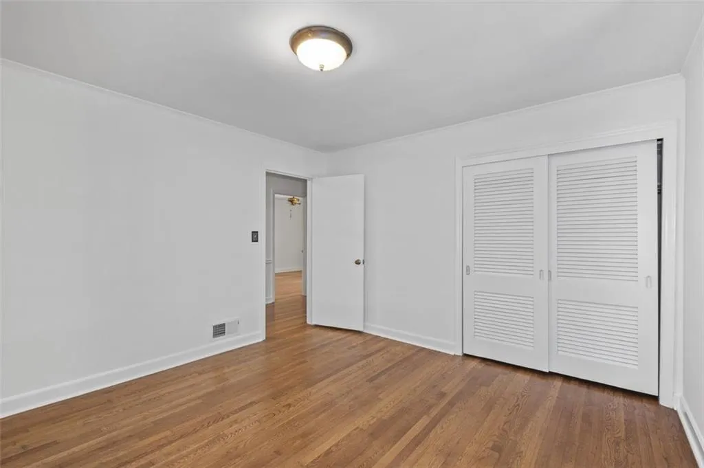 5805 Brookgreen Road, Atlanta, Georgia 30328, 3 Bedrooms Bedrooms, ,2 BathroomsBathrooms,Residential,Sold,5805 Brookgreen Road,7121707