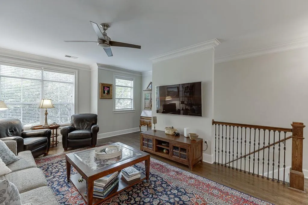 5500 Glenridge Park, Atlanta, Georgia 30342, 3 Bedrooms Bedrooms, ,2 BathroomsBathrooms,Residential,For Sale,5500 Glenridge Park,7664949