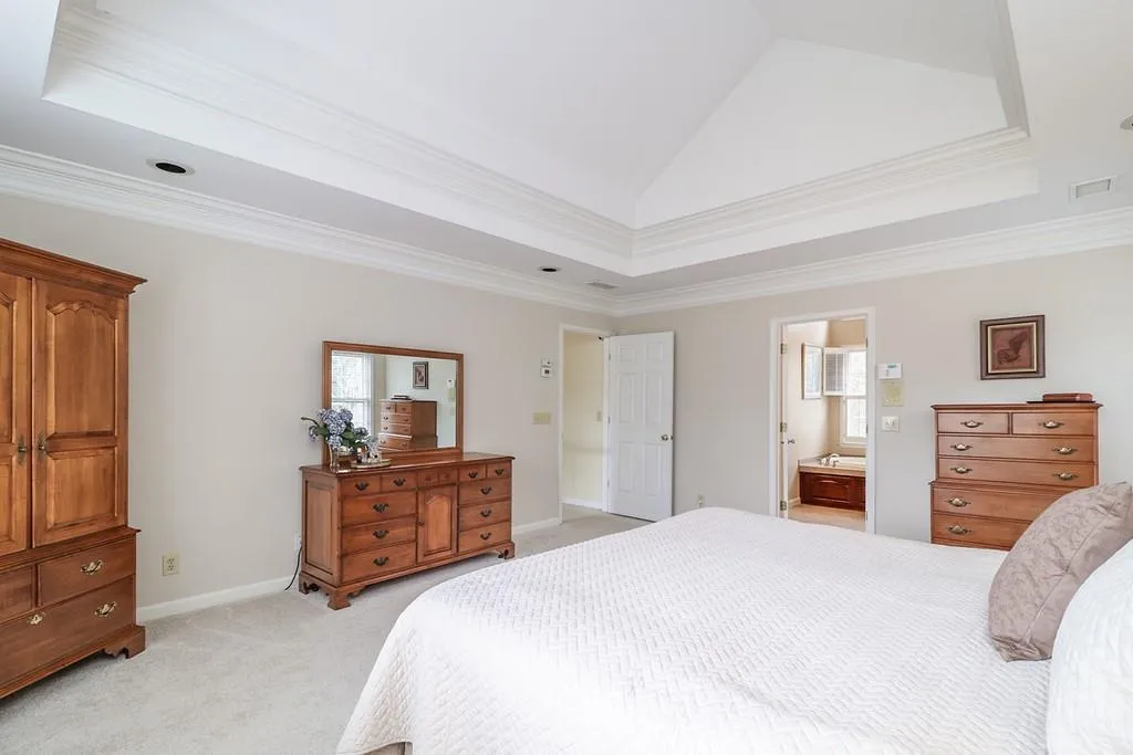 7370 Stoneykirk Close, Sandy Springs, Georgia 30350, 5 Bedrooms Bedrooms, ,4 BathroomsBathrooms,Residential,Sold,7370 Stoneykirk Close,6838370