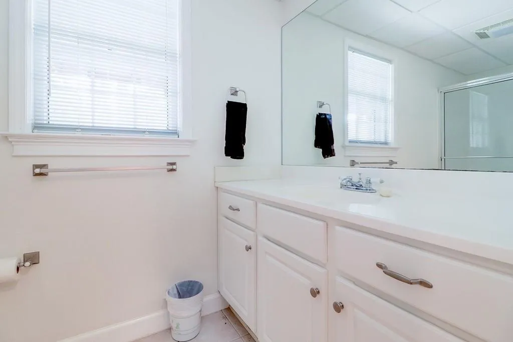 7370 Stoneykirk Close, Sandy Springs, Georgia 30350, 5 Bedrooms Bedrooms, ,4 BathroomsBathrooms,Residential,Sold,7370 Stoneykirk Close,6838370