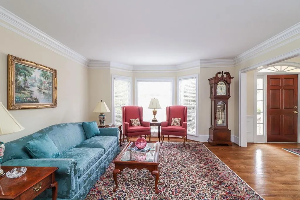 7370 Stoneykirk Close, Sandy Springs, Georgia 30350, 5 Bedrooms Bedrooms, ,4 BathroomsBathrooms,Residential,Sold,7370 Stoneykirk Close,6838370