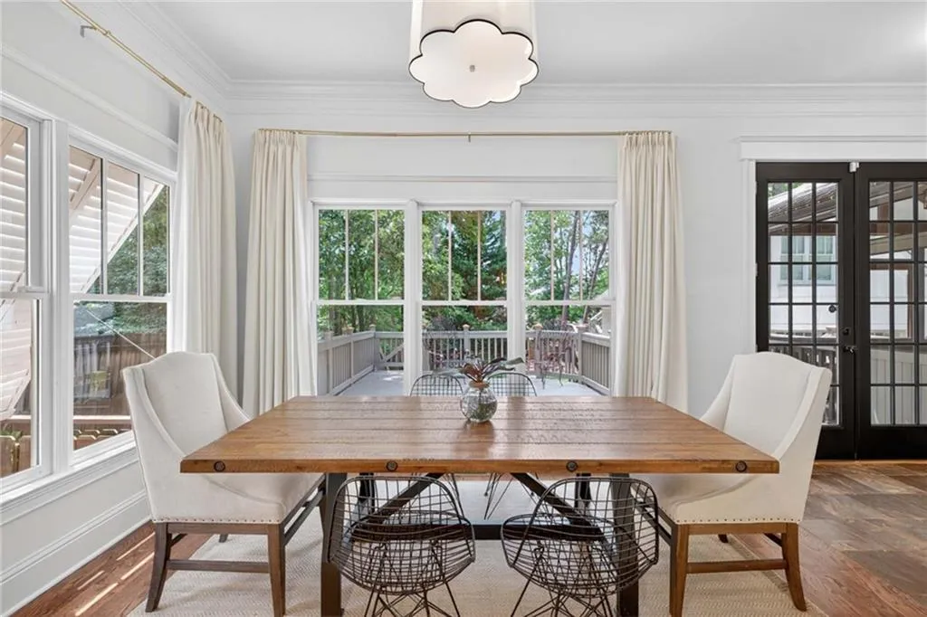 615 Burke Road Ne, Atlanta, Georgia 30305, 6 Bedrooms Bedrooms, ,5 BathroomsBathrooms,Residential,For Sale,615 Burke Road Ne,7611253