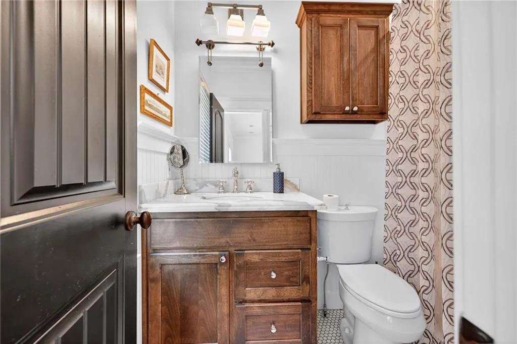 615 Burke Road Ne, Atlanta, Georgia 30305, 6 Bedrooms Bedrooms, ,5 BathroomsBathrooms,Residential,For Sale,615 Burke Road Ne,7611253