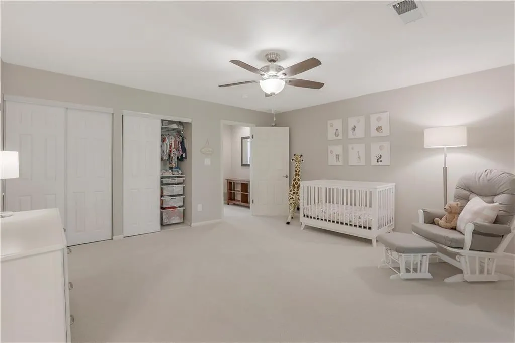 329 The Chace, Sandy Springs, Georgia 30328, 2 Bedrooms Bedrooms, ,2 BathroomsBathrooms,Residential,Sold,329 The Chace,7114925