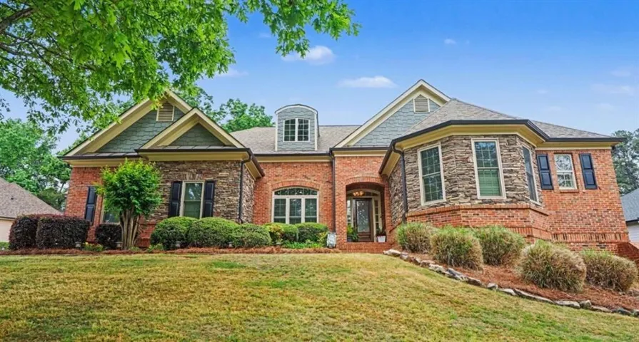 5028 Stefan Ridge Way, Buford, Georgia 30519