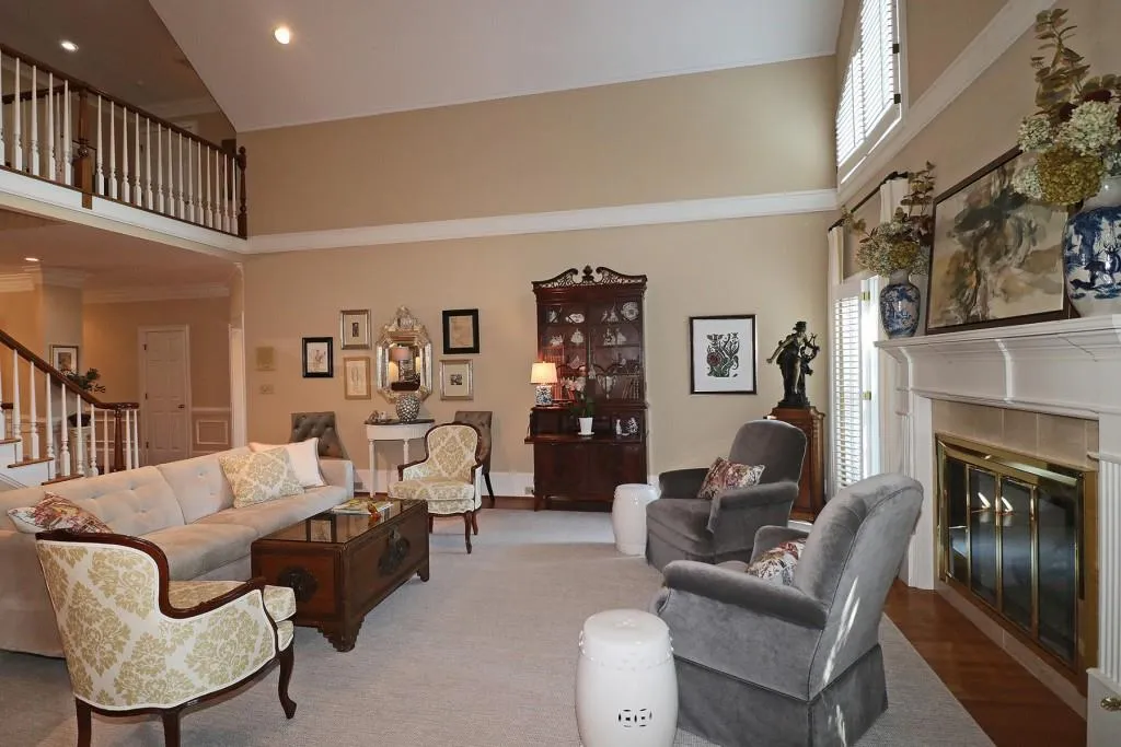 115 Grosvenor Place, Sandy Springs, Georgia 30328, 4 Bedrooms Bedrooms, ,2 BathroomsBathrooms,Residential,Sold,115 Grosvenor Place,6795252
