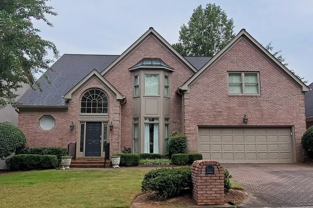 115 Grosvenor Place, Sandy Springs, Georgia 30328, 4 Bedrooms Bedrooms, ,2 BathroomsBathrooms,Residential,Sold,115 Grosvenor Place,6795252