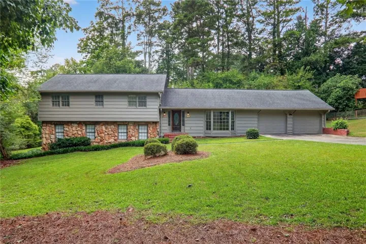 447 Cove Drive, Marietta, Georgia 30067